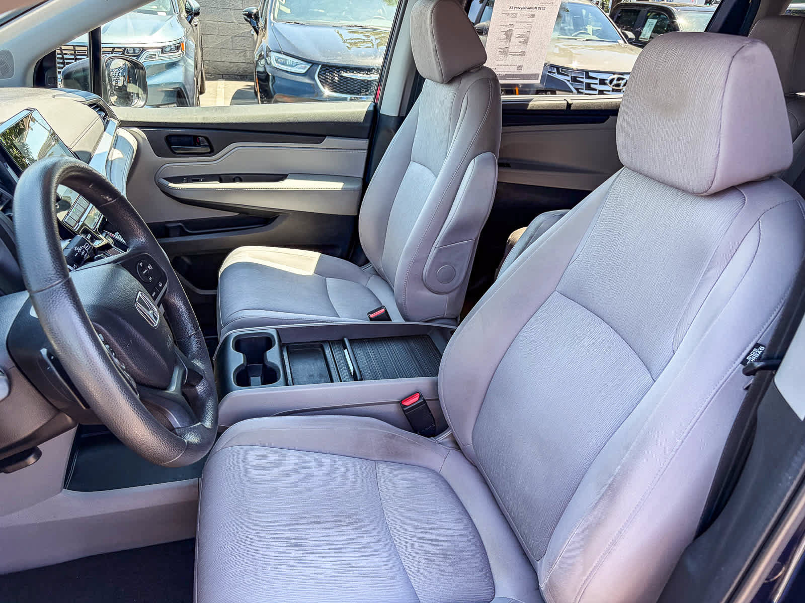 Used 2018 Honda Odyssey EX image 16