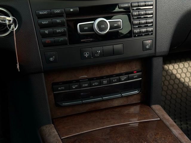 Used 2012 Mercedes-Benz E 350 4MATIC Sedan image 27