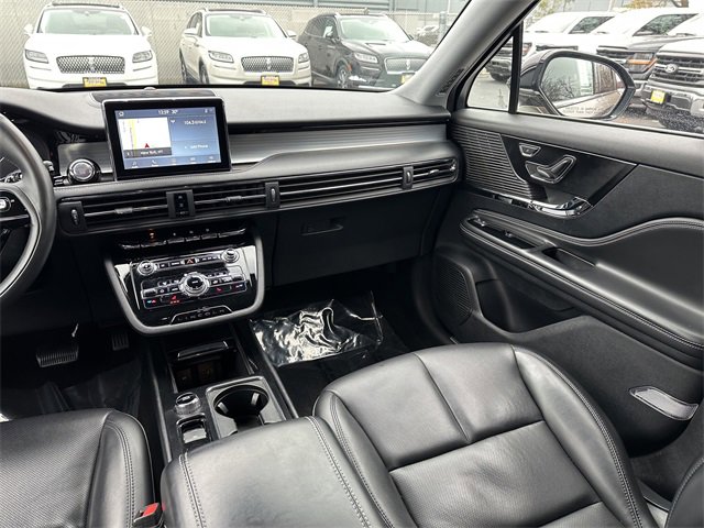 Used 2020 Lincoln Corsair AWD w/ Equipment Group 101A image 17