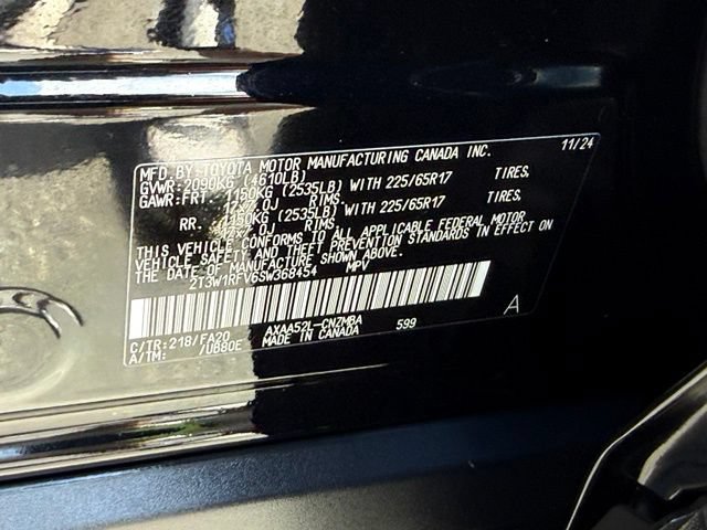 Used 2025 Toyota RAV4 XLE FWD image 42