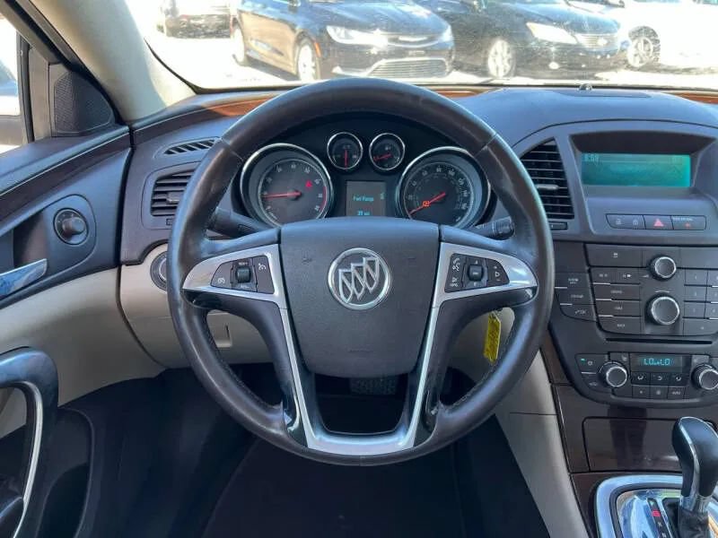 Used 2011 Buick Regal CXL FWD image 18