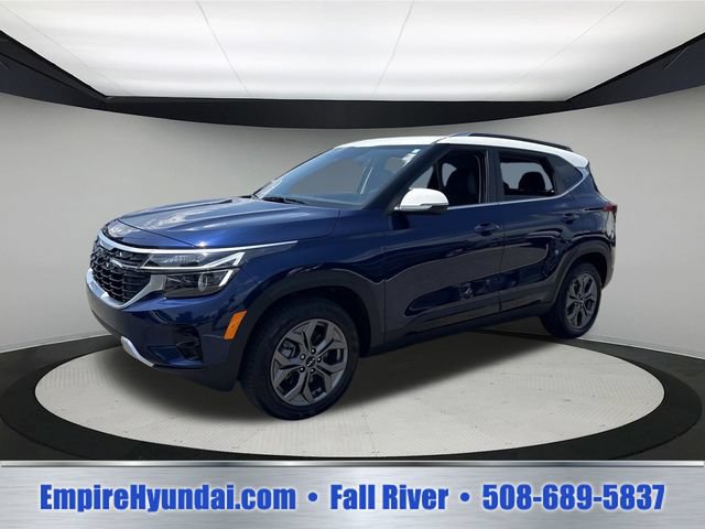 Used 2024 Kia Seltos S AWD/4WD image 1