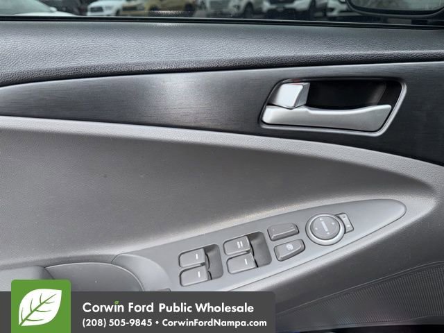 Used 2012 Hyundai Sonata GLS image 6