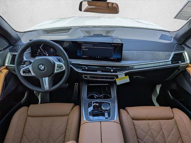 New 2026 BMW X7 xDrive40i w/ M Sport Package AWD/4WD image 16