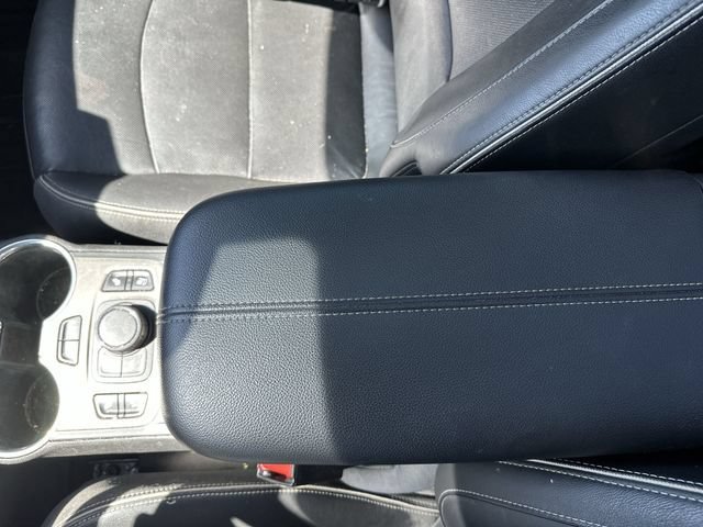 Used 2021 GMC Terrain Denali w/ Denali Premium Package AWD/4WD image 25