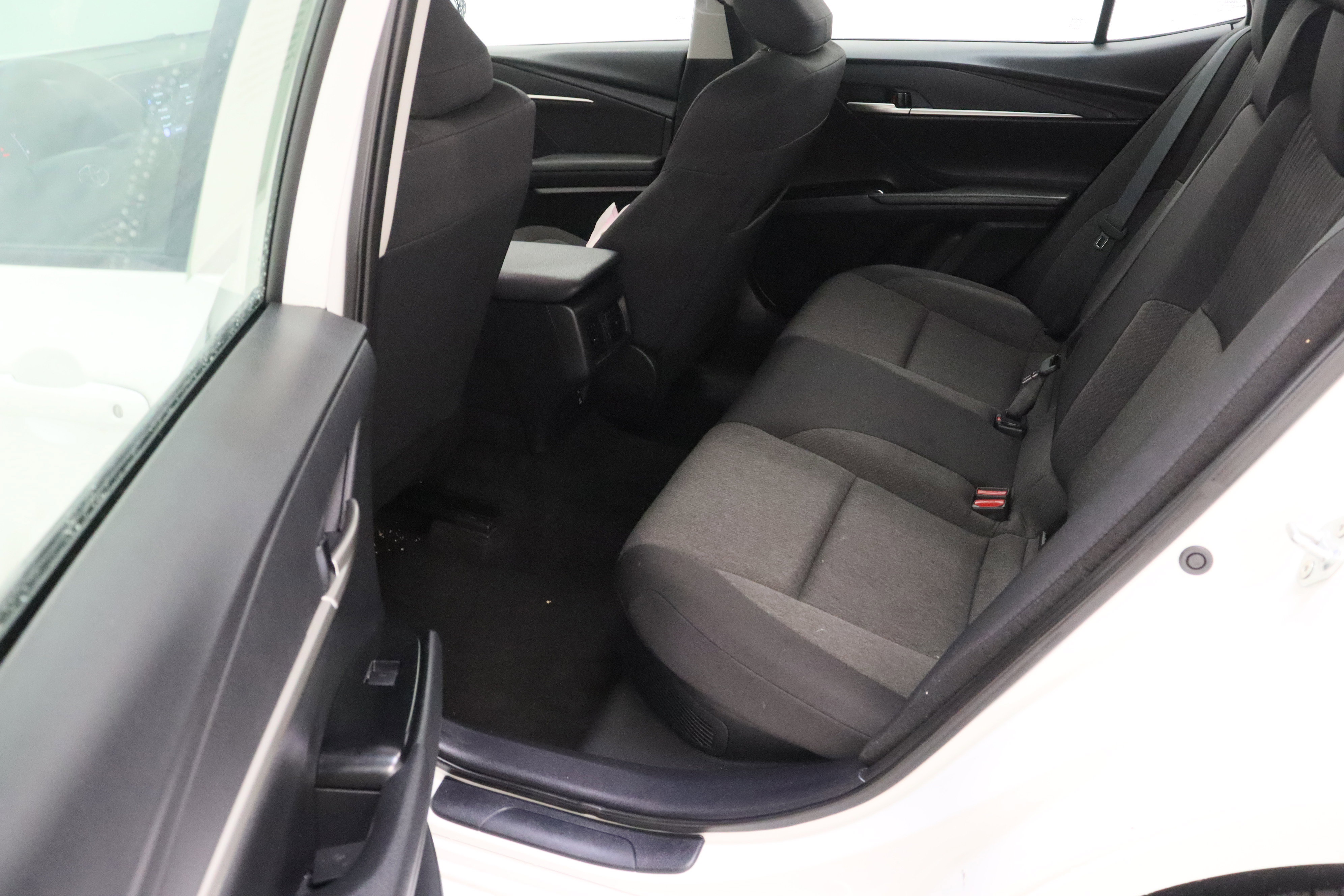 Certified 2025 Toyota Camry LE image 27