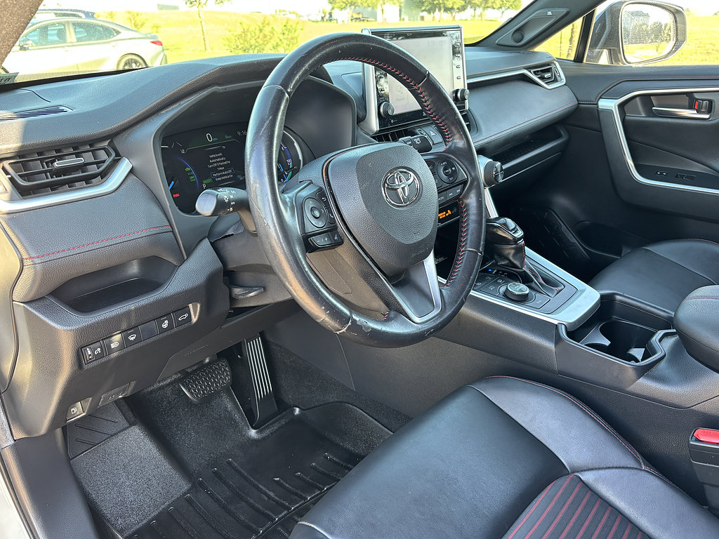 Certified 2021 Toyota RAV4 XSE w/ Weather Package AWD/4WD image 13