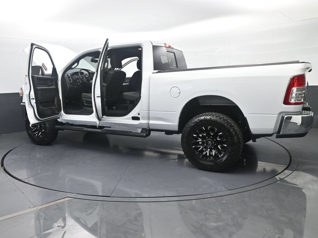 Used 2024 RAM 2500 Tradesman w/ Chrome Appearance Group AWD/4WD image 71