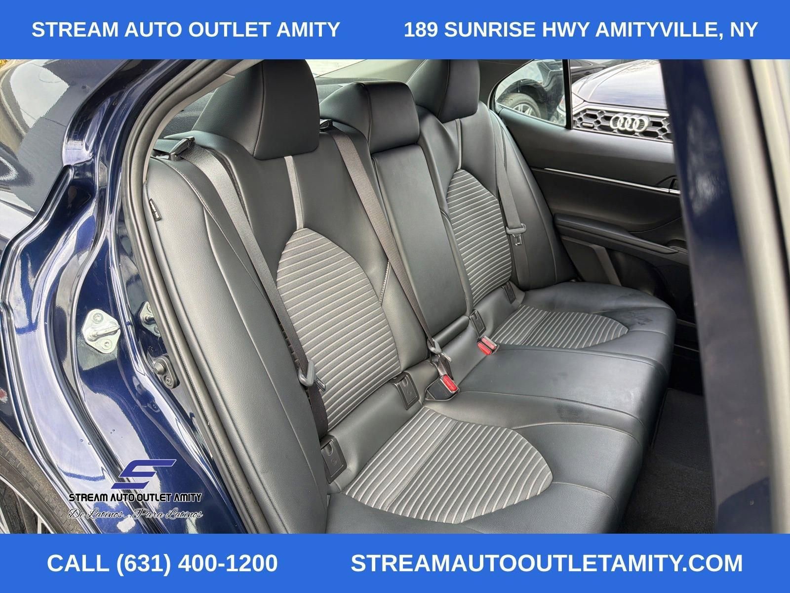 Used 2022 Toyota Camry SE image 13