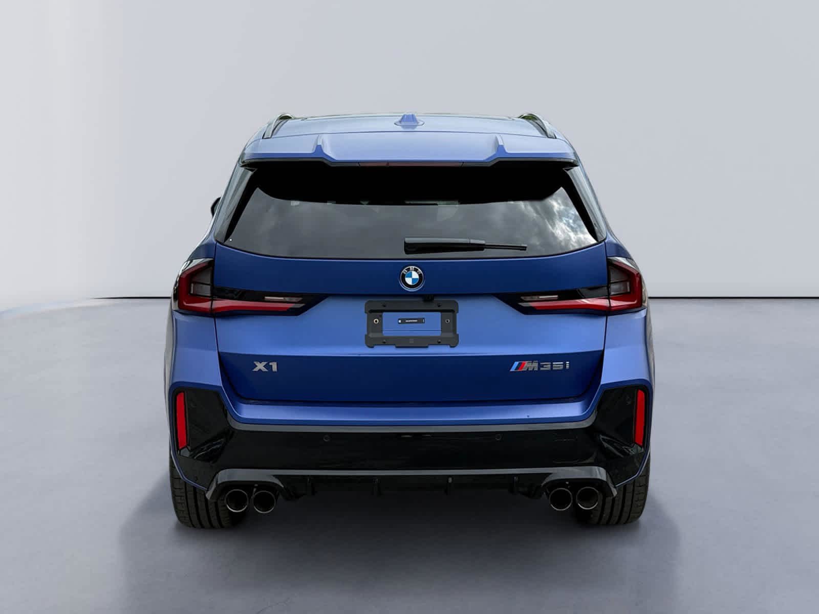 New 2026 BMW X1 M35i w/ Technology Package AWD/4WD image 4