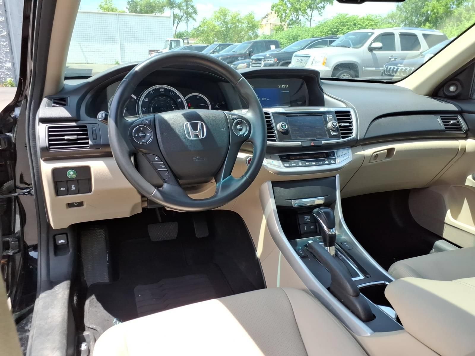 Used 2015 Honda Accord EX-L image 13