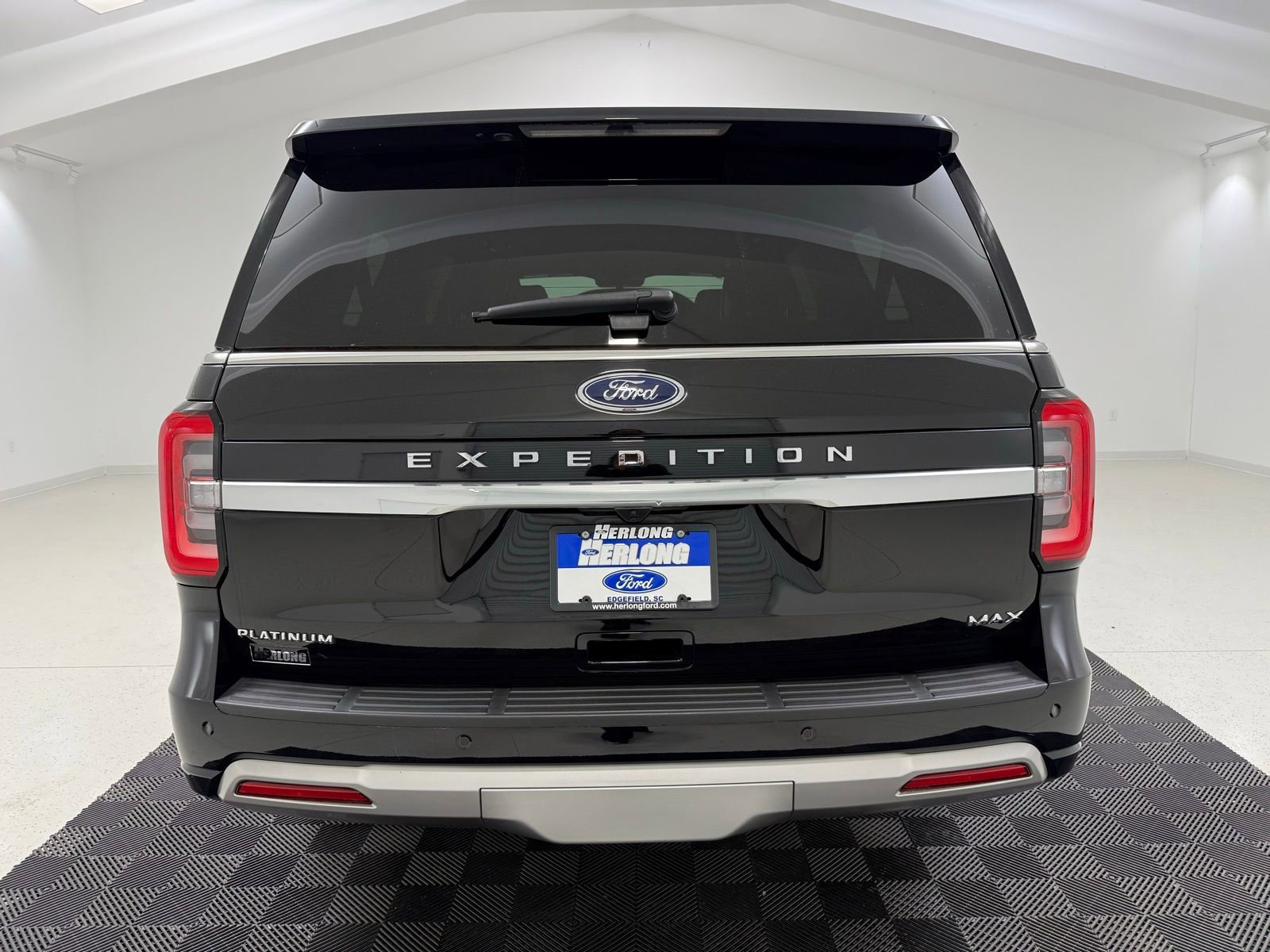 Used 2023 Ford Expedition Max Platinum image 5