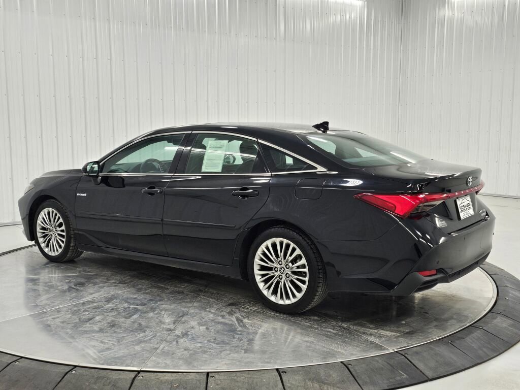 Used 2021 Toyota Avalon Limited w/ Advanced Safety Package image 31