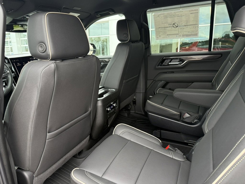 New 2026 GMC Yukon Elevation w/ LPO, Floor Liner Package image 11