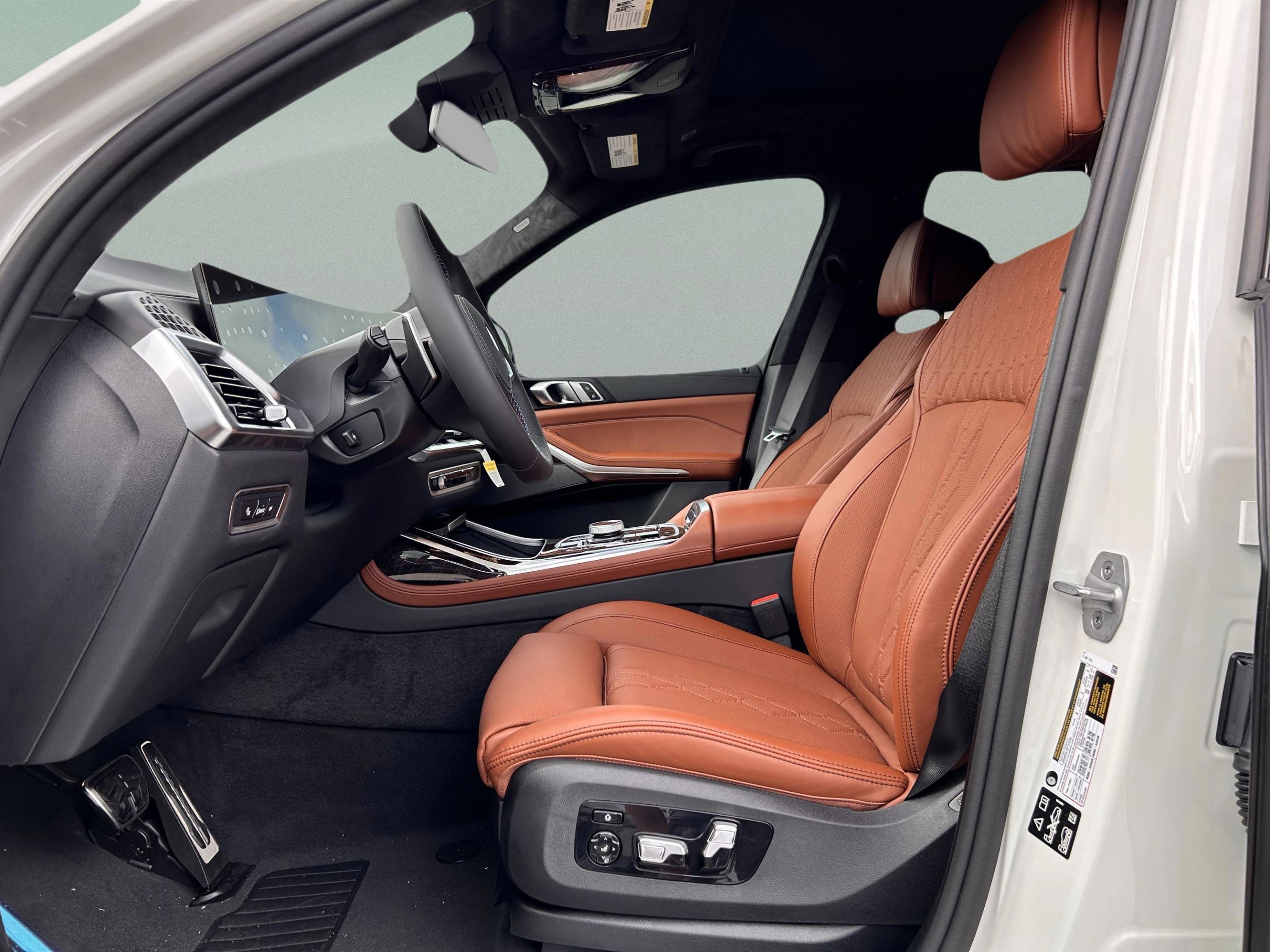 Used 2026 BMW X7 M60i image 20