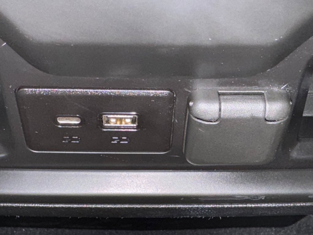 Used 2021 Chevrolet Silverado 1500 RST w/ Bed Protection Package image 35