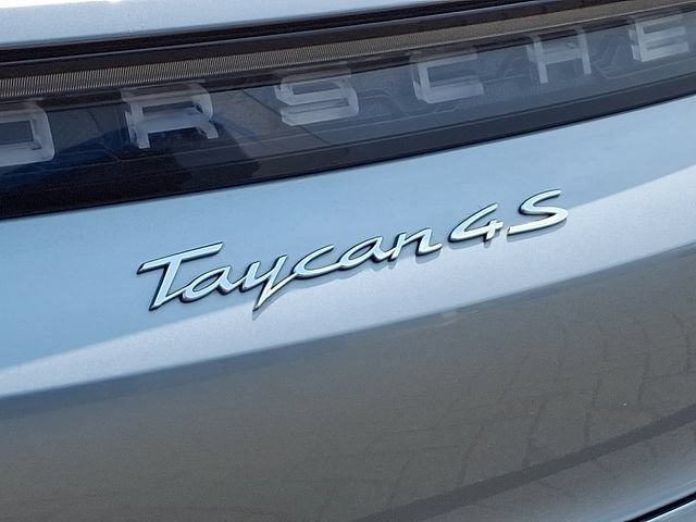 Used 2024 Porsche Taycan 4S AWD/4WD image 31