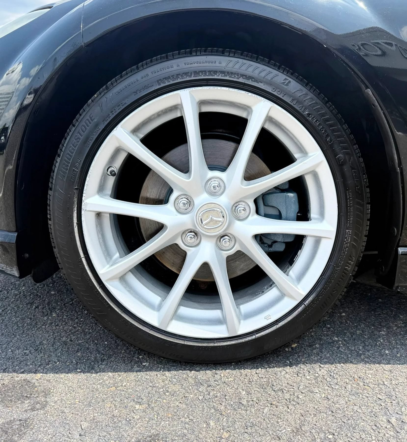 Used 2009 MAZDA MX-5 Miata Grand Touring w/ Premium Pkg RWD image 36