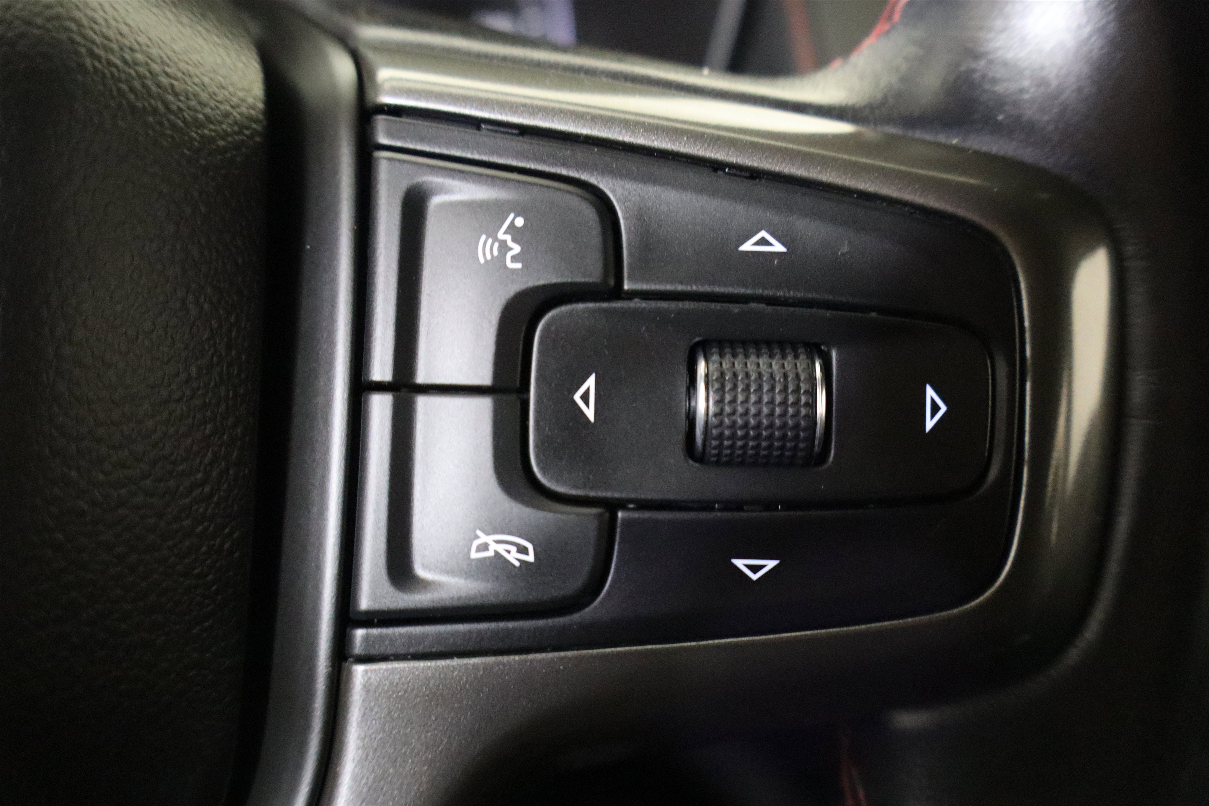 Used 2021 Chevrolet Tahoe RST w/ Luxury Package image 27