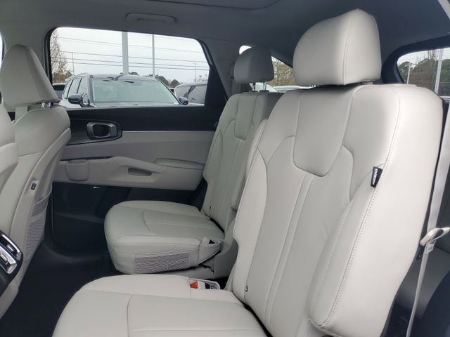 New 2026 Kia Sorento EX w/ EX Premium Package FWD image 9