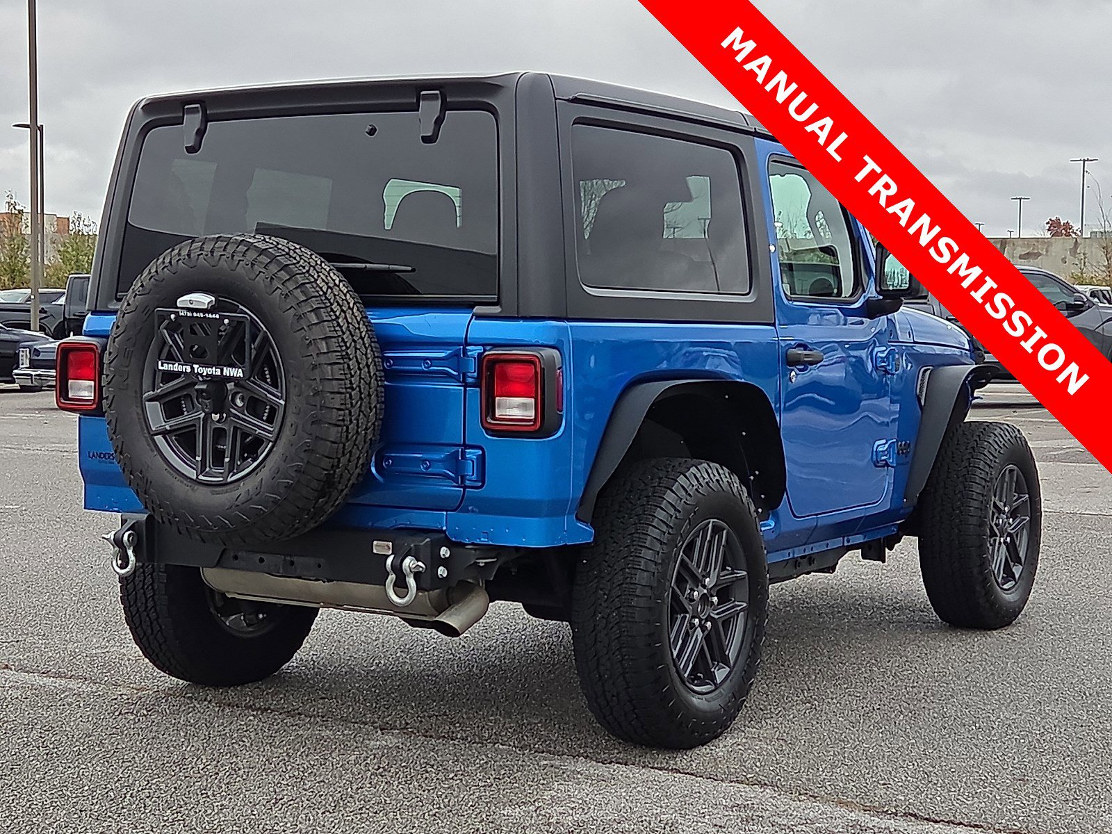 Used 2024 Jeep Wrangler Sport S image 5