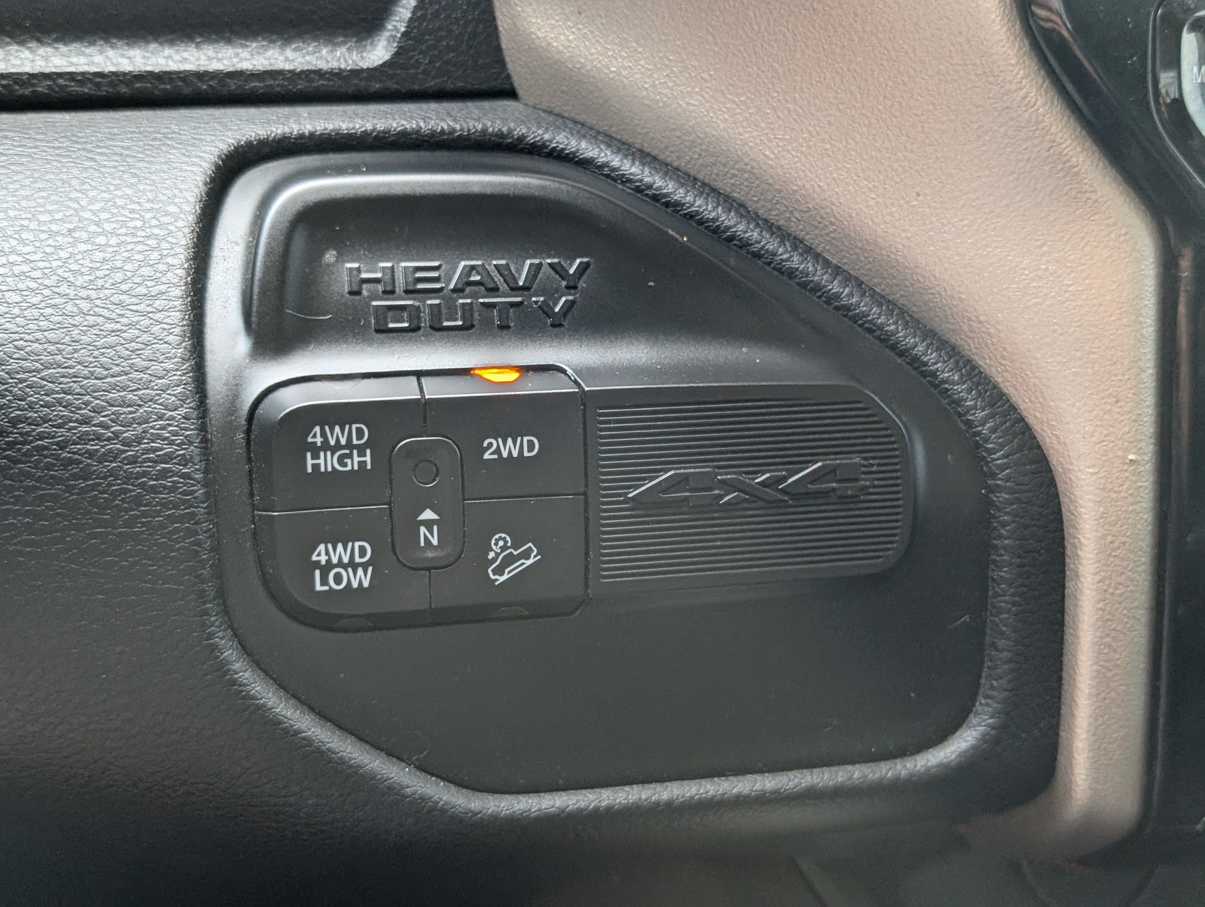 Used 2022 RAM 2500 Laramie AWD/4WD image 24