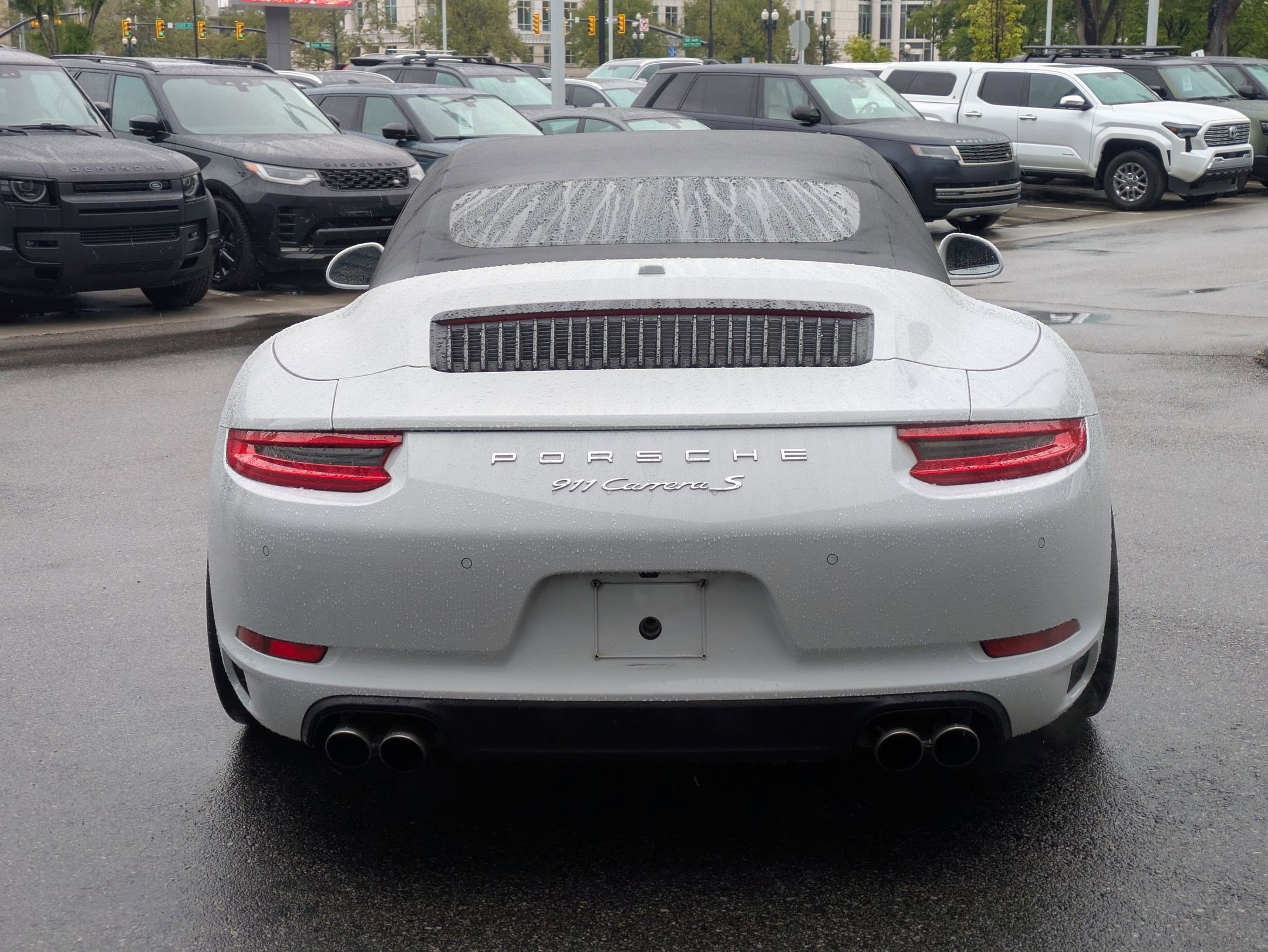 Used 2017 Porsche 911 Carrera S RWD image 4