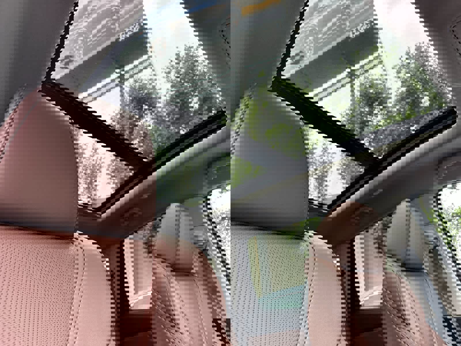 Used 2023 Acura MDX FWD w/ Technology Package image 18