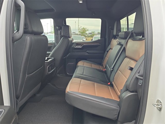 Certified 2023 Chevrolet Silverado 1500 High Country w/ Z71 Off-Road Package image 16