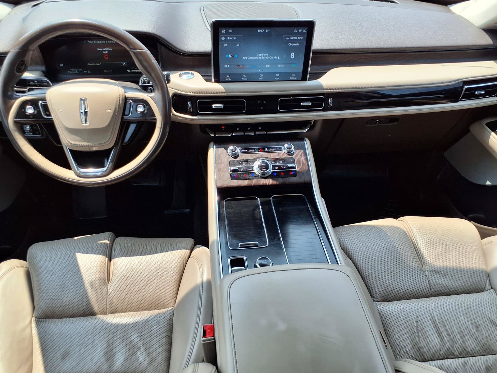 Used 2020 Lincoln Aviator Reserve w/ Equipment Group 202A AWD/4WD image 4