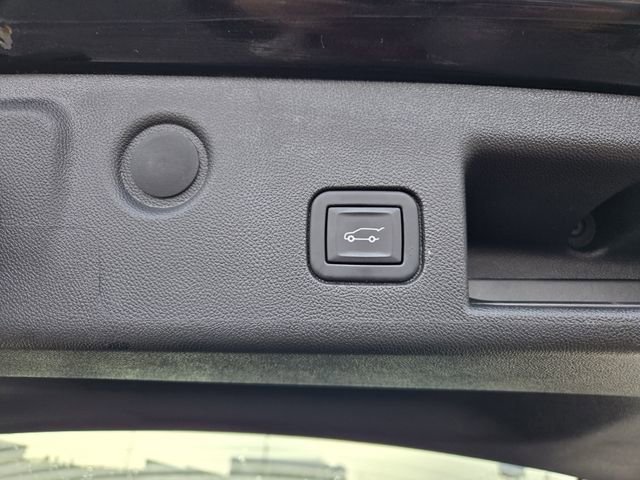 Certified 2023 Chevrolet Equinox RS image 12