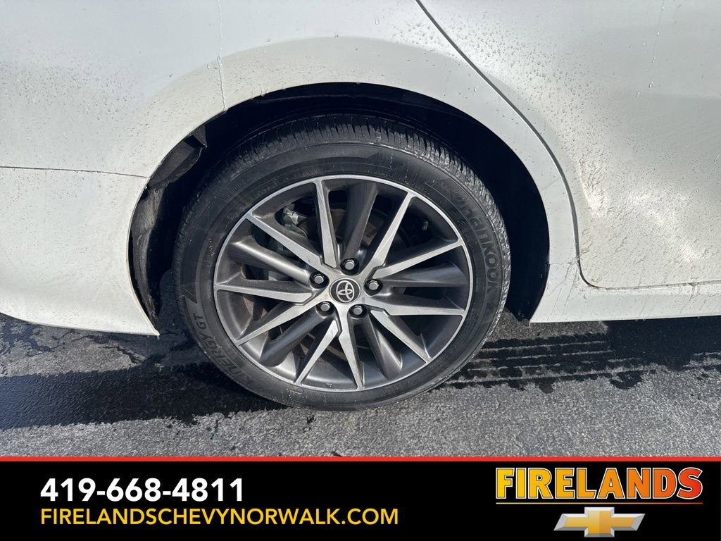 Used 2023 Toyota Camry XLE image 18