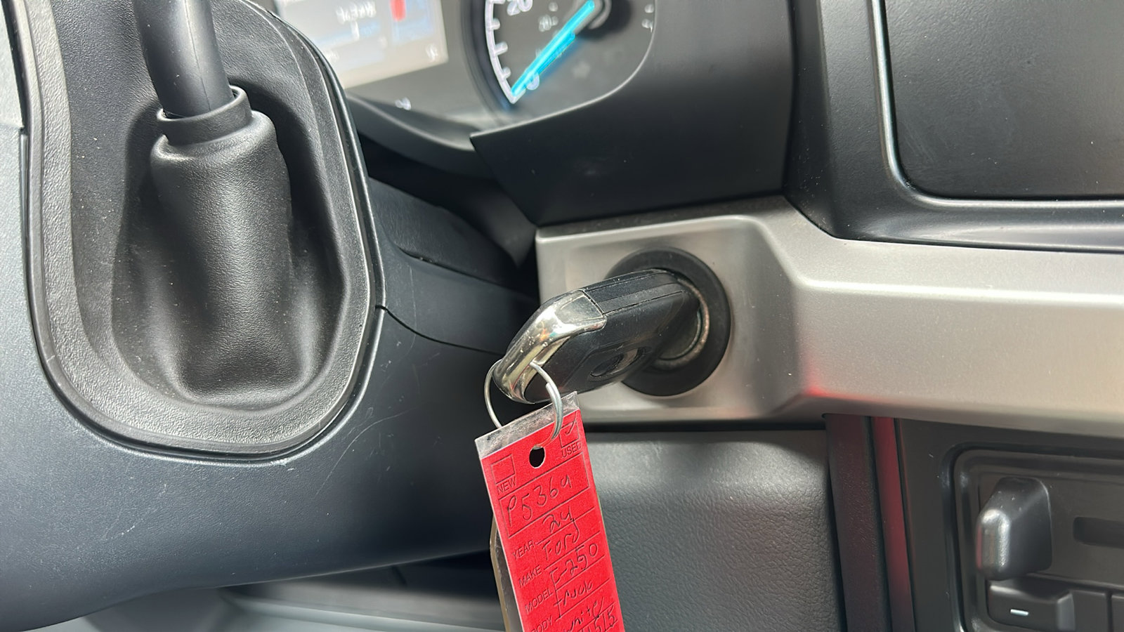 Used 2024 Ford F250 XLT image 18