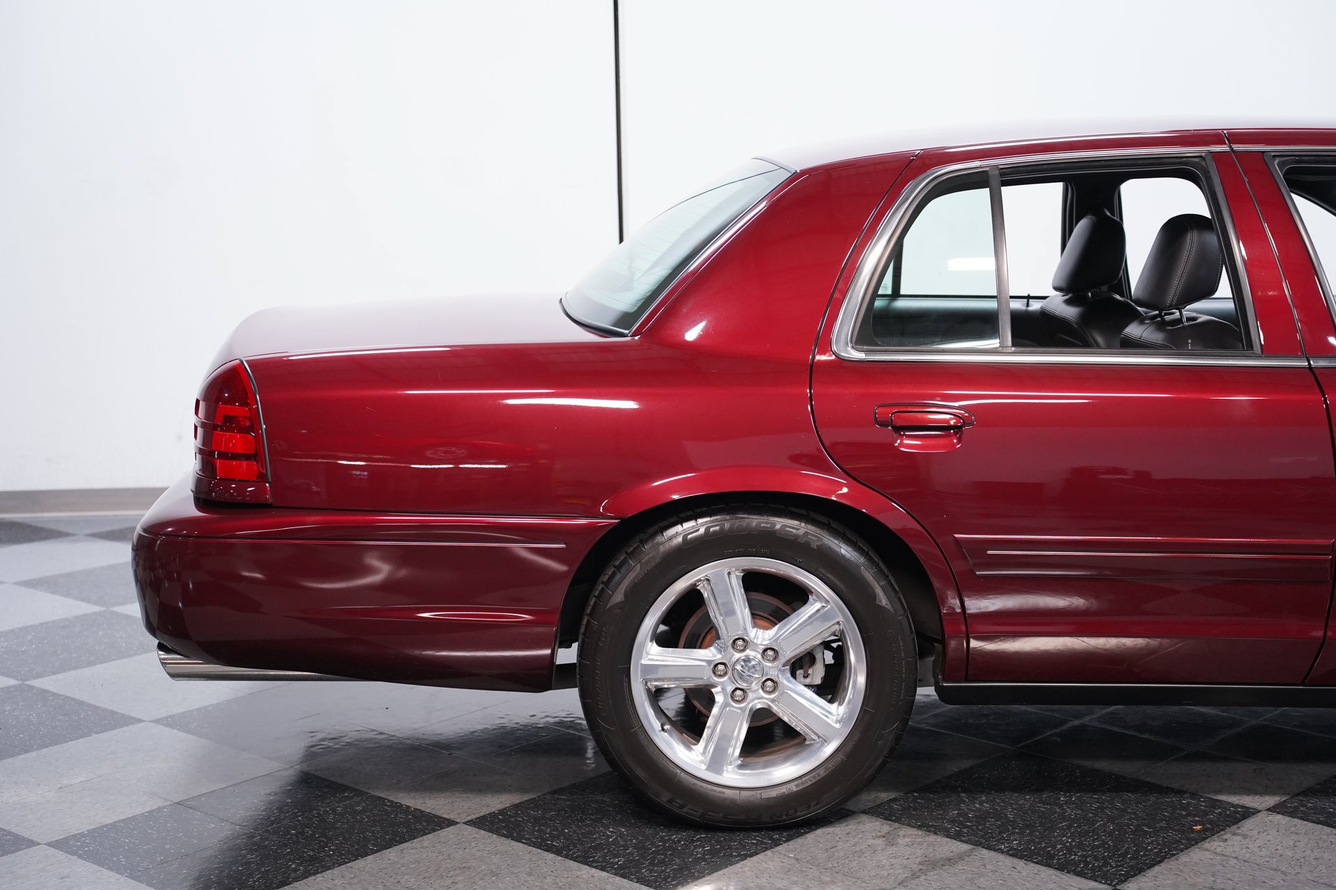 Used 2004 Mercury Marauder RWD image 23