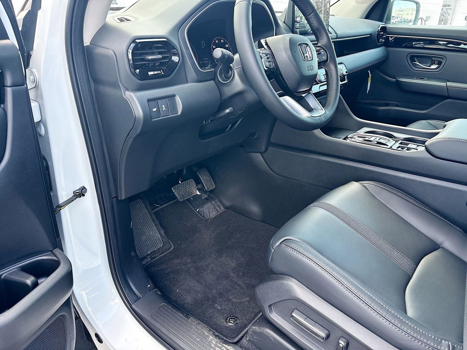 Certified 2025 Honda Pilot EX-L image 11