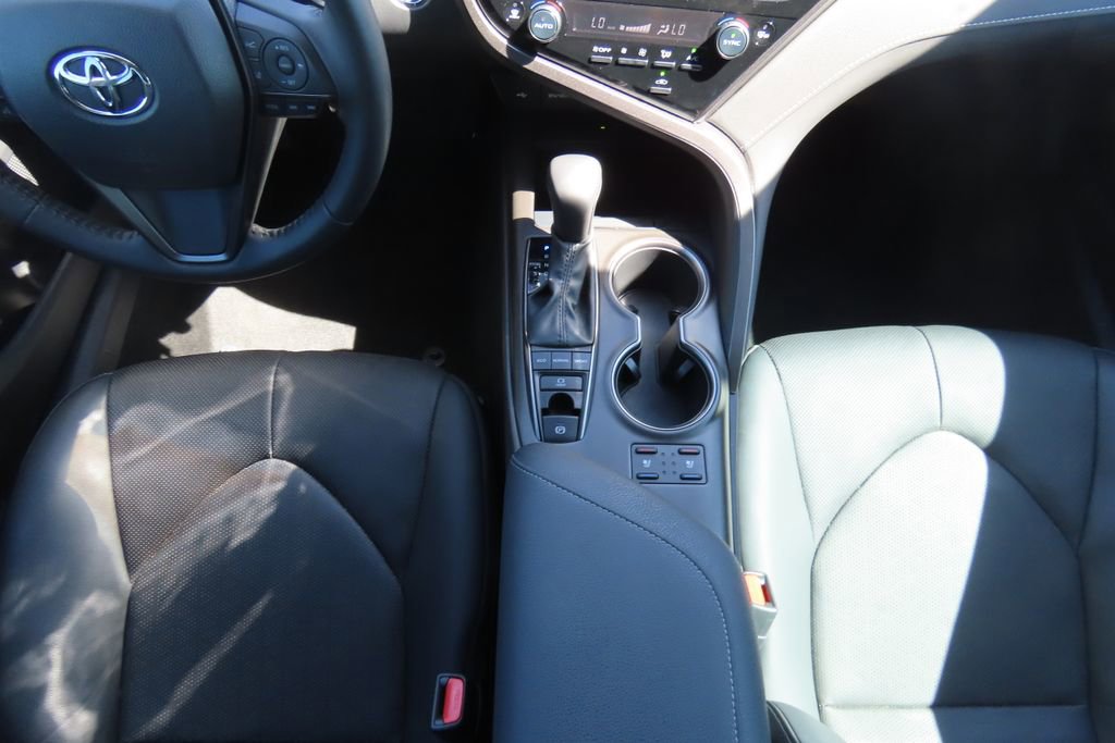 Certified 2022 Toyota Camry XSE image 16