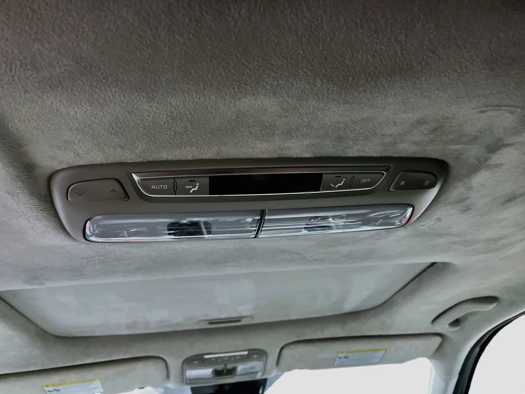 Used 2022 Kia Telluride SX w/ SX Prestige Package image 27