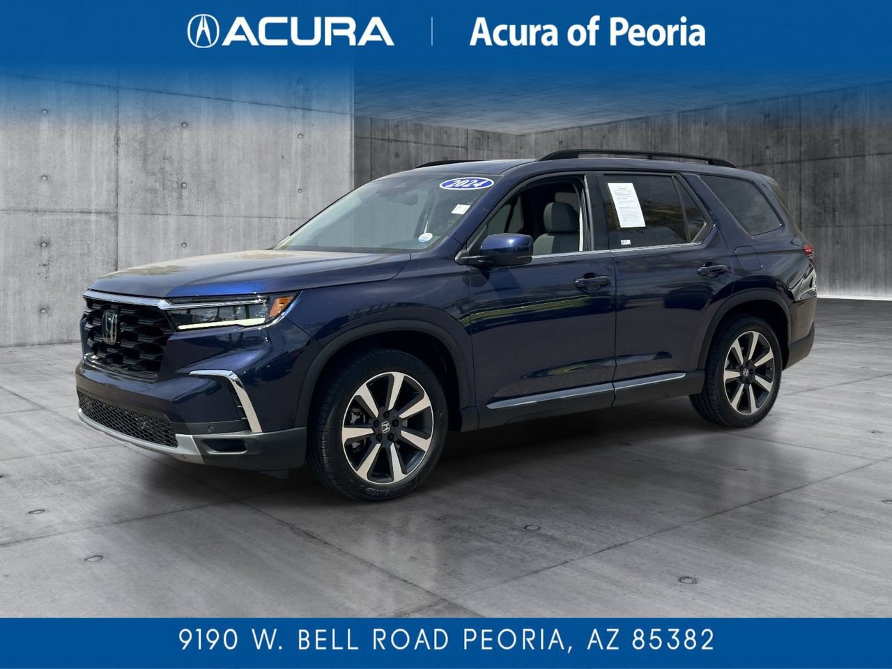 Used 2024 Honda Pilot Touring image 1