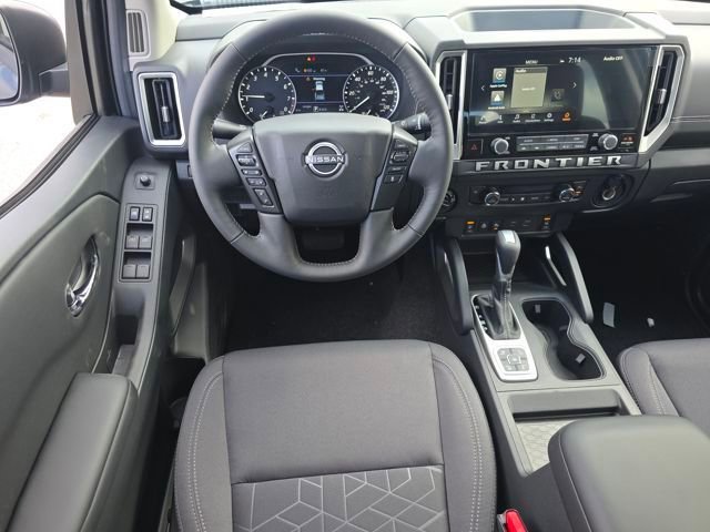 New 2026 Nissan Frontier SV w/ All-Weather Content Package AWD/4WD image 3