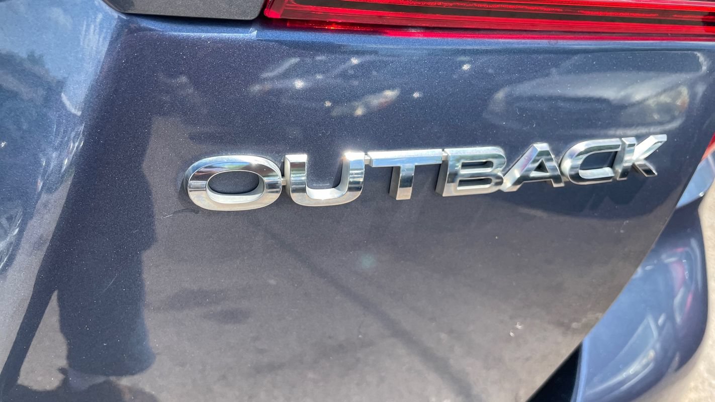 Used 2018 Subaru Outback 2.5i Limited AWD/4WD image 26