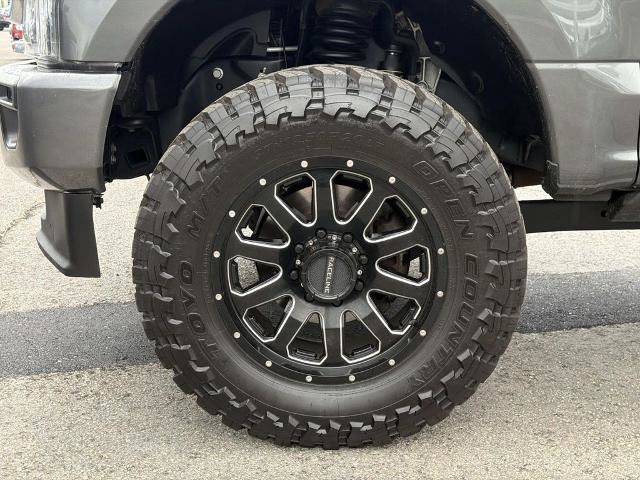 Certified 2020 Ford F350 Platinum w/ FX4 Off-Road Package AWD/4WD image 28