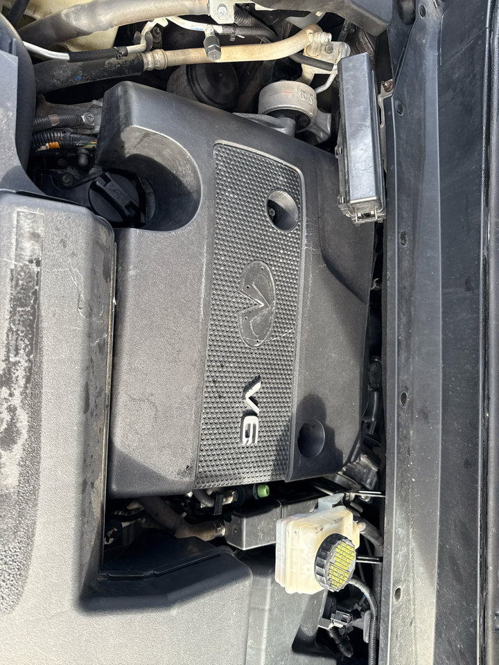 Used 2013 INFINITI JX35 AWD w/ Premium Pkg image 32