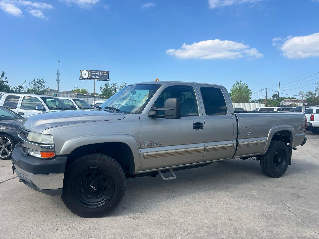 Used 2002 Chevrolet Silverado 2500 LS w/ Off-Road Skid Plate Pkg AWD/4WD image 52