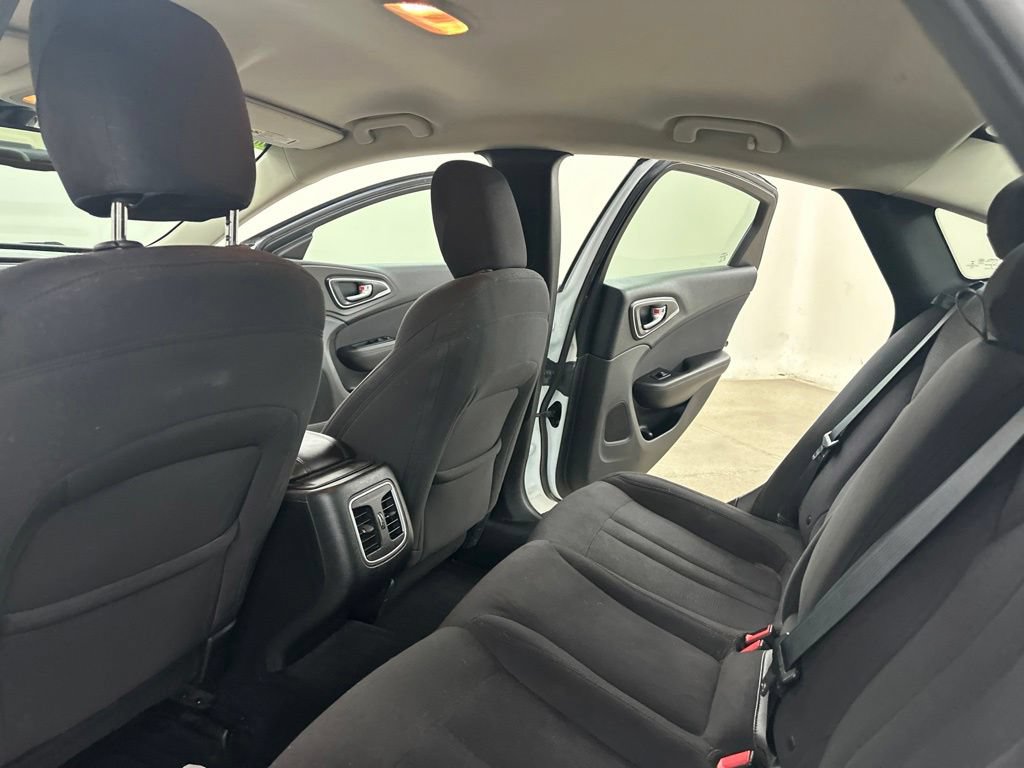 Used 2015 Chrysler 200 Limited w/ Convenience Group FWD image 28