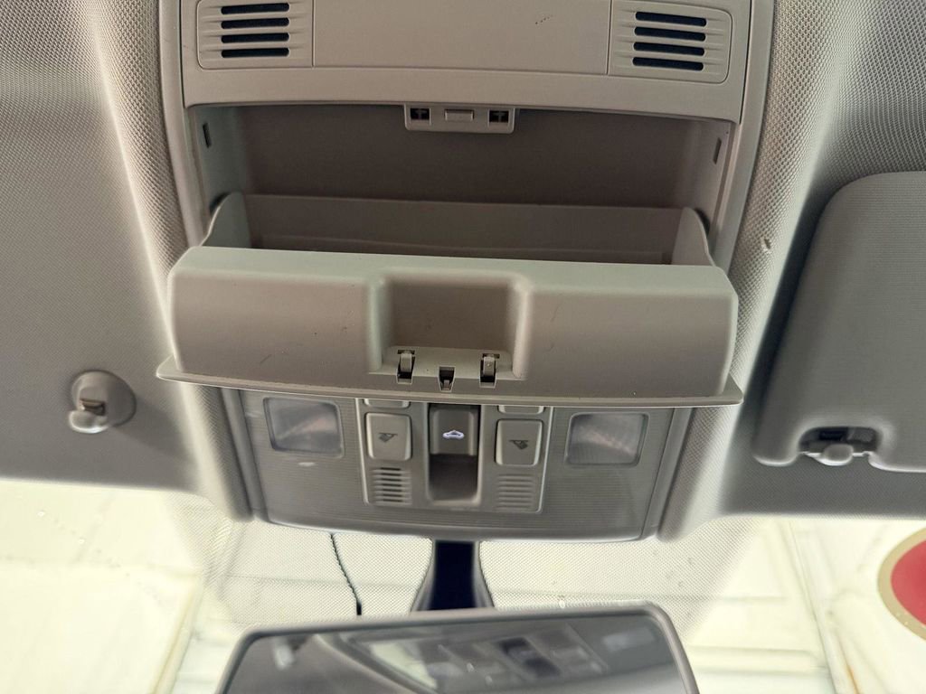 Used 2019 Volkswagen Jetta SE image 21