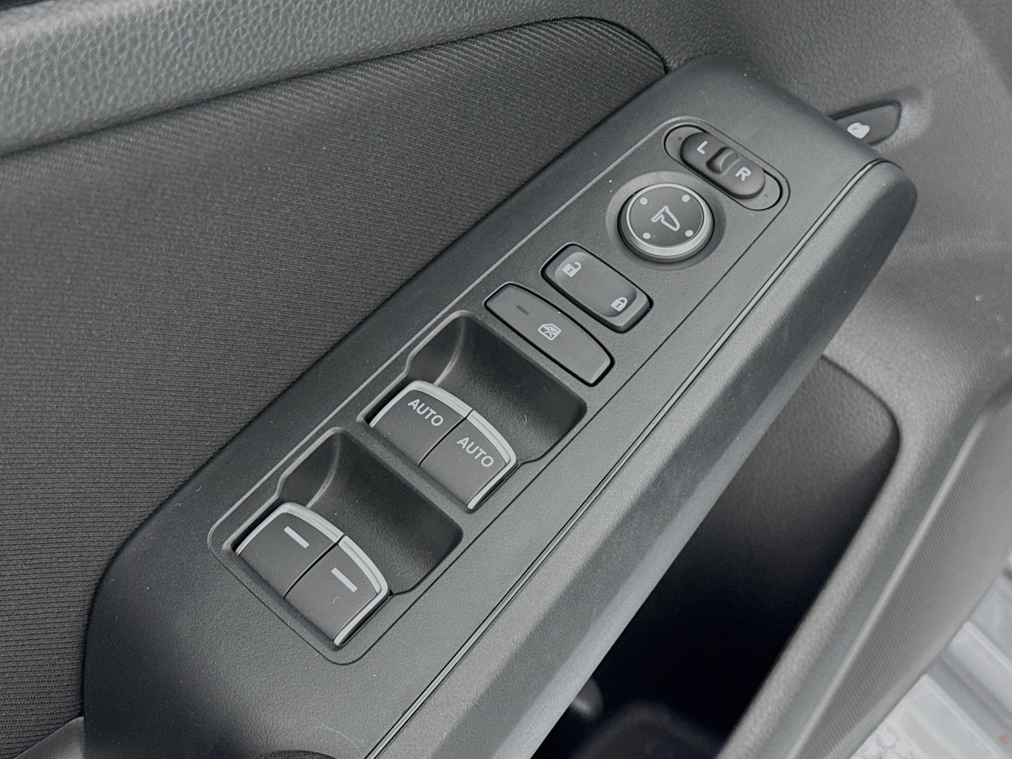 Certified 2024 Honda Civic EX image 17