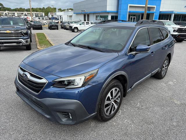 Used 2020 Subaru Outback Premium AWD/4WD image 2