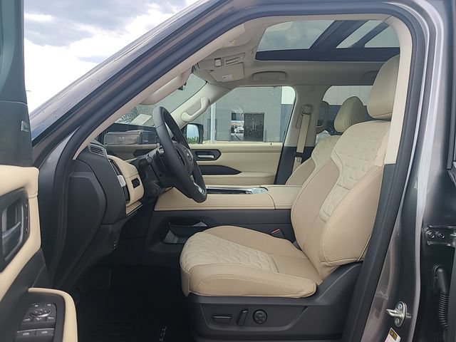 New 2026 Nissan Armada Platinum AWD/4WD image 11