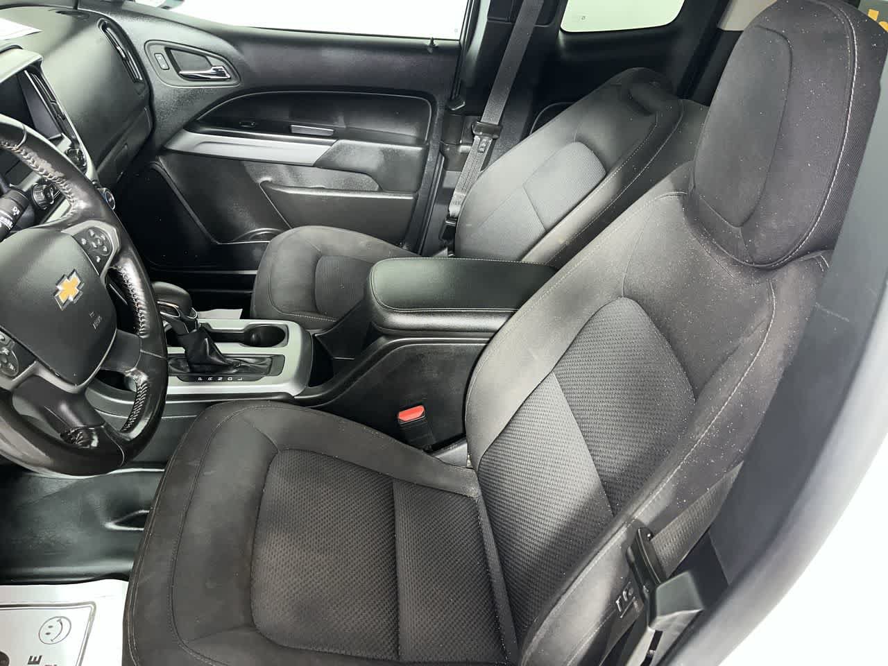 Used 2022 Chevrolet Colorado LT w/ Fleet Safety Package RWD image 15