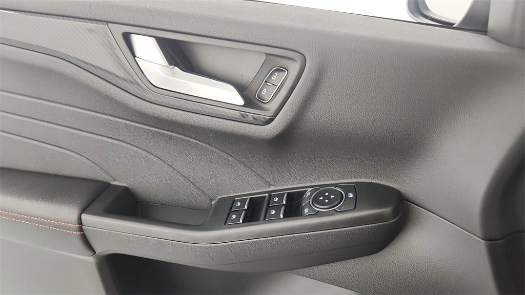 New 2026 Ford Escape ST-Line w/ Cold Weather Package image 24